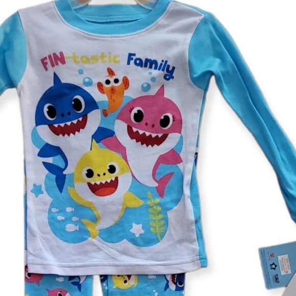 NWT Baby Shark Toddler Nickelodeon 2 Piece PJ Set - Picture 2 of 3
